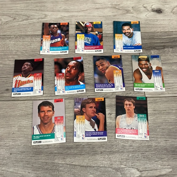 💕10 1993 skybox cards #3 - Picture 2 of 2